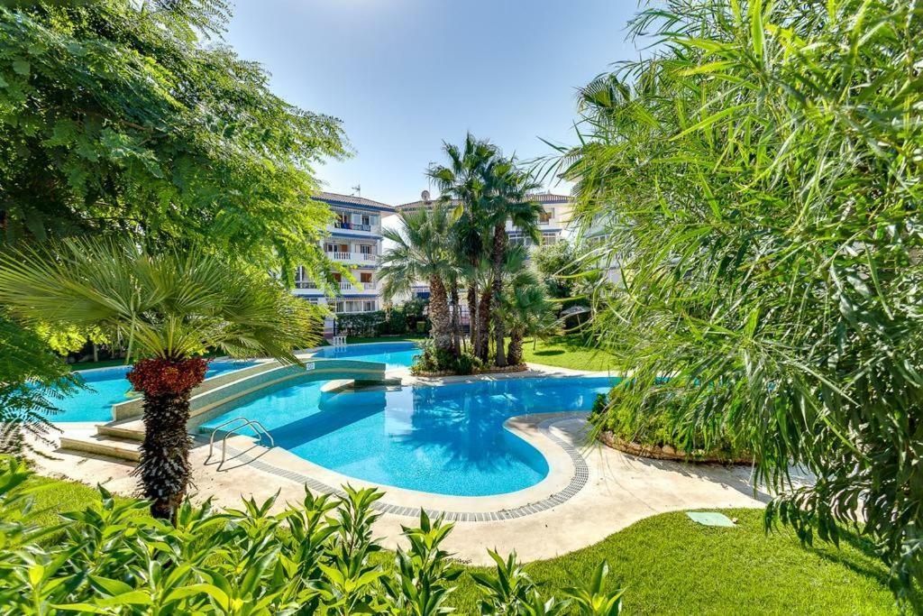 Апартаменты В Парковой Зоне С Видом На Море La Mata  Exterior foto